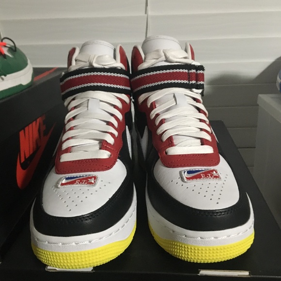 Nike Air Force 1 Hi RT - Picture 3 of 5